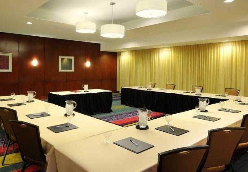Courtyard Marriott Houston Pearland Hotel Kemudahan gambar